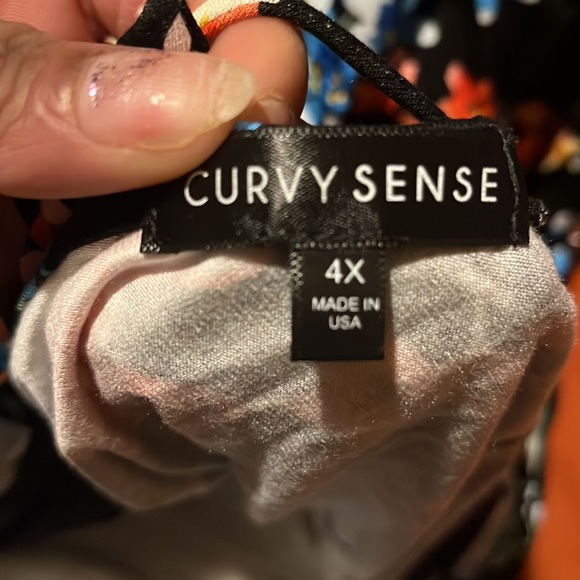 🖤Nwt Absolutely stunning Black floral dress size 4X - Picture 10 of 11